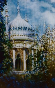 Brighton Pavilion, 2000 (kağıt üzerine yağlı boya) by Lee Campbell